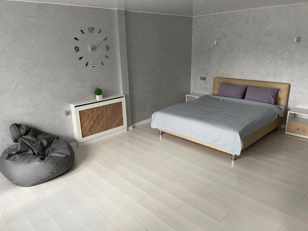 Apartcenter Люкс В Центре Гагарина Автовокзал Kryvy Rih Buitenkant foto
